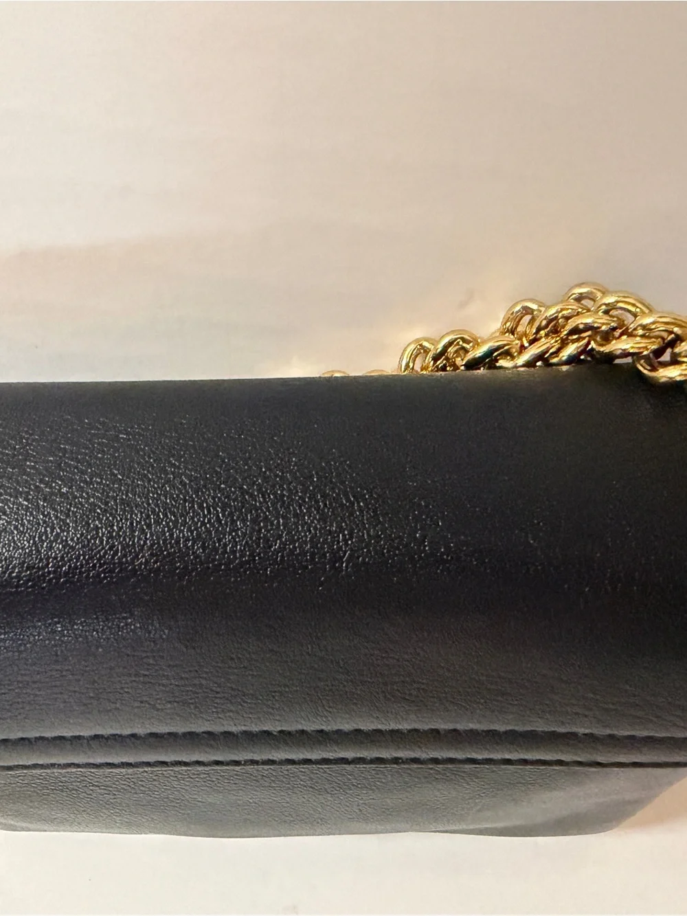 Authentic Black Leather Alexander McQueen Twin Chain Crossbody - Picture 4 of 15